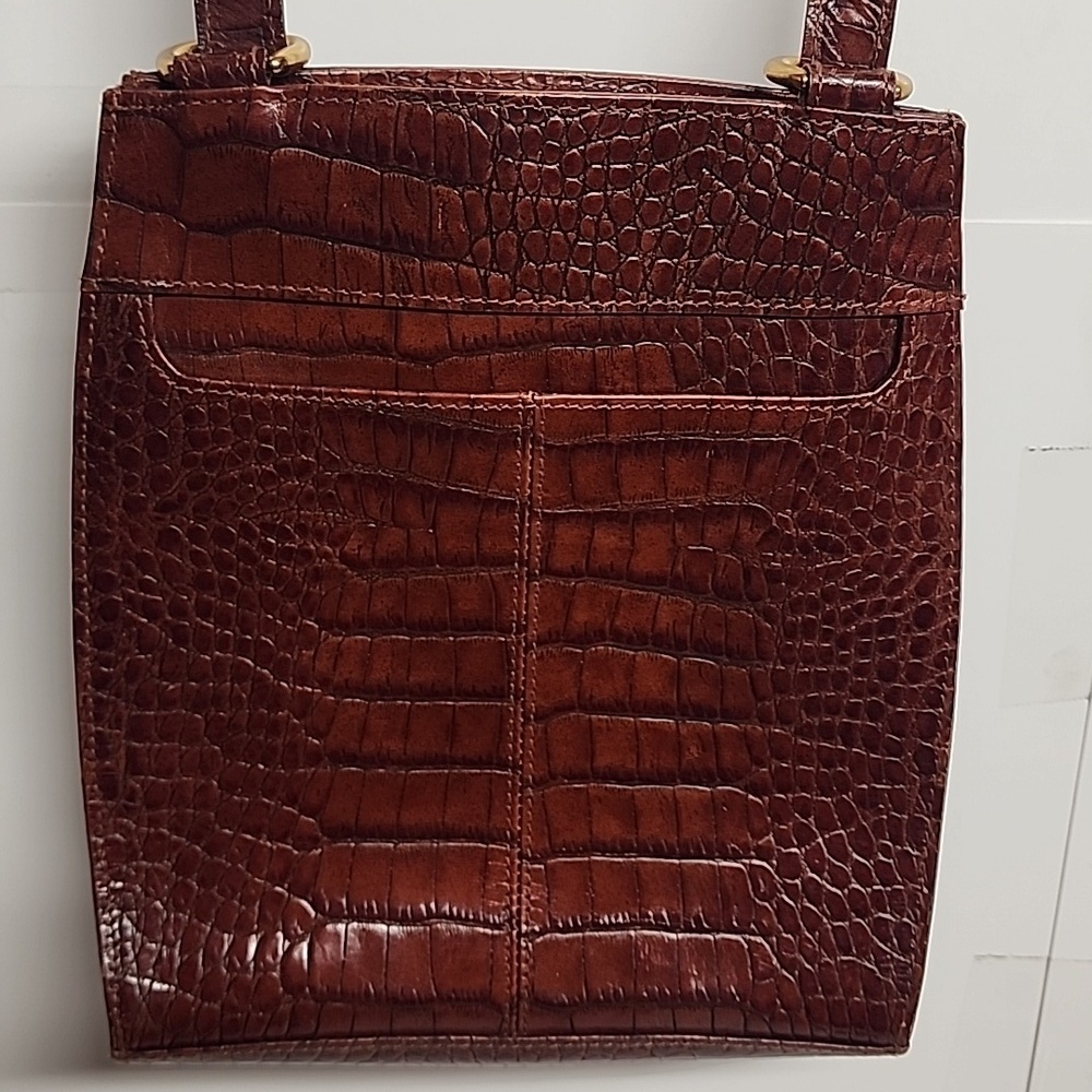 Elegant Brown Leather A Liz Claibourne Co Vintage Embossed Leather Crossbody Bag - Picture 4 of 13